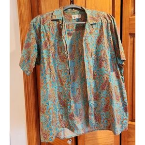 Gucci vintage paisley button down tee